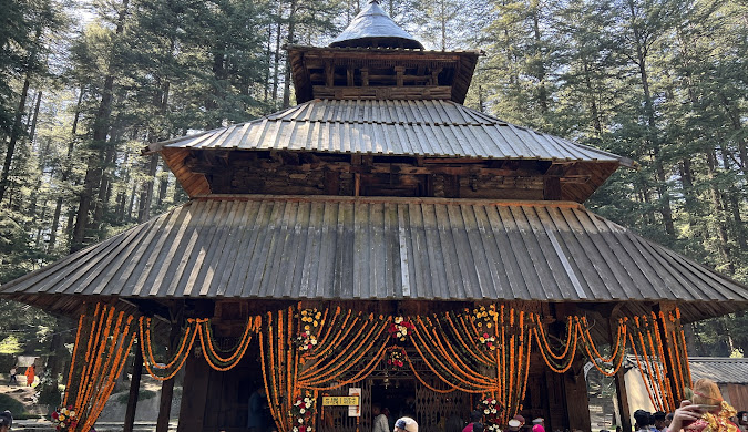 Ultimate Travel Guide to Manali: Attractions, Food, and Safety Tips — photo 1